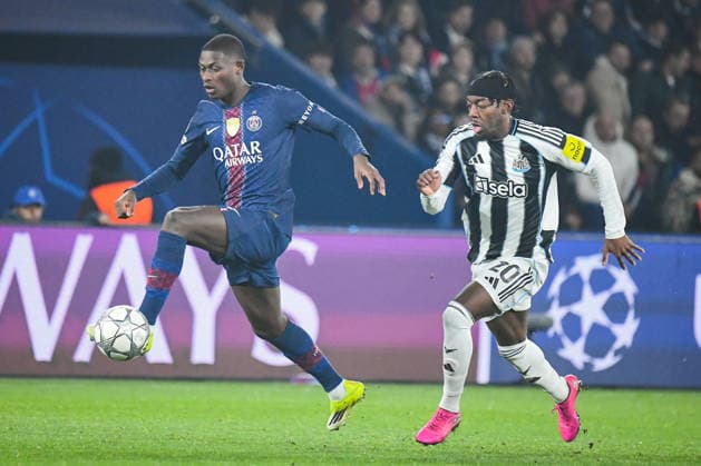 FOOTBALL : Paris Saint Germain vs Newcastle United - Ligue des Champions - Phase de Ligue - JournÃ e 8 - 28 01 2026 Nuno Mendes (Paris SG) Anthony Elanga (Newcastle United) ParisFrance  Copyright: xBaptistexAutissierx