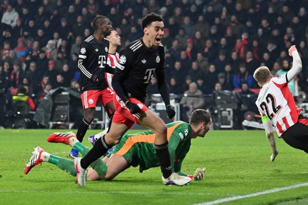 28 01 2026, xjrdrx, Football UEFA Champions League, PSV Eindhoven FC Bayern Muenchen v l Torjubel nach dem Tor zum celebrating the goal celebrate 0 1 durch Jamal Musiala FC Bayern Muenchen DFL DFB REGULATIONS PROHIBIT ANY USE OF PHOTOGRAPHS as IMAGE SEQUENCES and or QUASI VIDEO Eindhoven
