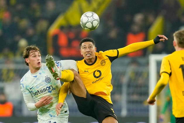 Pio Esposito FC Internazionale and Jobe Bellingham Borussia Dortmund battle for the ball during the UEFA Champions League 2025 26 League Phase MD8 match between Borussia Dortmund and FC Internazionale Milano at BVB Stadion Dortmund on January 28, 2026 in Dortmund, Germany Photo by Alex Gottschalk DeFodi Images