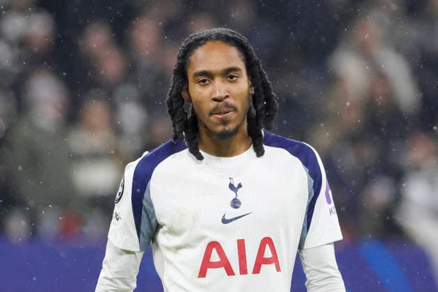 Djed Spence Tottenham Hotspur, 24 , Germany, Football, UEFA Champions League, Matchday 8, 2025 2026, Eintracht Frankfurt vs Tottenham Hotspur, 28 01 2026, Frankfurt am Main Deutsche Bank Park Germany Copyright: xGrantxHubbsx