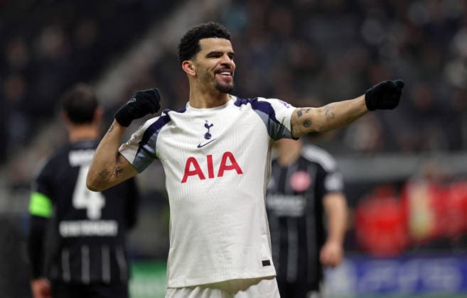 28 01 2026, xovx, Football UEFA Champions League, Eintracht Frankfurt Tottenham Hotspur cheering after the goal to 0 2 at Dominic Solanke Tottenham Hotspur DFL DFB REGULATIONS PROHIBIT ANY USE OF PHOTOGRAPHS as IMAGE SEQUENCES and or QUASI VIDEO emspor Frankfurt am Main