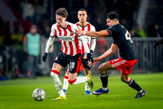 PSV Eindhoven midfielder Paul Wanner, SC Bayern Munchen midfielder Aleksander Pavlovic during the match PSV Eindhoven vs FC Bayern Munchen at the Philips stadium for the Champions League phase Matchday 8 season 2025 2026 in EINDHOVEN, Netherlands on 28 01 2026, Photo by Marcel van Dorst EYE4IMAGES
