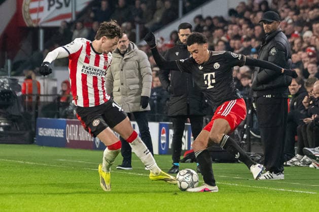 Duel between Paul Wanner PSV Eindhoven, 10 and Jamal Musiala FC Bayern Muenchen, 10 PSV Eindhoven vs FC Bayern Muenchen, Football, UEFA Champions League, Matchday 08, 2025 2026 season, 28 01 2026 PSV Eindhoven vs FC Bayern Muenchen, Football, UEFA Champions League, Matchday 08, 2025 2026 season, 28 01 2026 Eindhoven Copyright: xEibner-Pressefoto ThomasxHaeslerx EP_THR