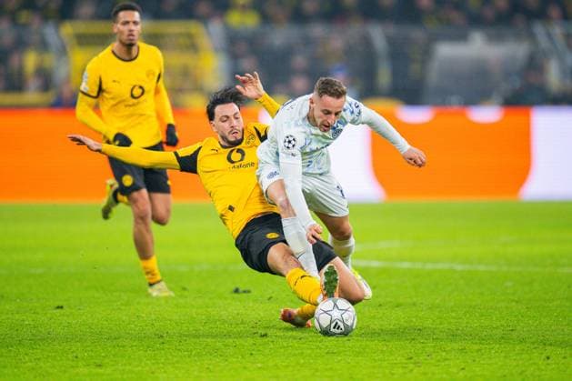 28 01 2026 Football, 2025 2026, UEFA Champions League, Matchday 8, Borussia Dortmund Inter Milan L R Ramy Bensebaini Dortmund , Davide Frattesi Milan