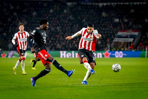 PSV Eindhoven midfielder Ismael Saibari scores the 1 1 during the match PSV Eindhoven vs FC Bayern Munchen at the Philips stadium for the Champions League phase Matchday 8 season 2025 2026 in EINDHOVEN, Netherlands on 28 01 2026, Photo by Marcel van Dorst EYE4IMAGES