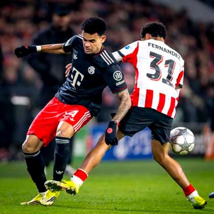 SC Bayern Munchen forwarder Luis Diaz, PSV Eindhoven midfielder Noah Fernandez during the match PSV Eindhoven vs FC Bayern Munchen at the Philips stadium for the Champions League phase Matchday 8 season 2025 2026 in EINDHOVEN, Netherlands on 28 01 2026, Photo by Marcel van Dorst EYE4IMAGES