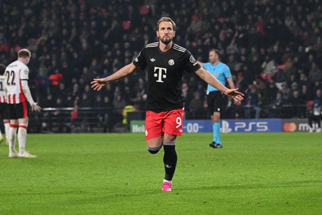 28 01 2026, xjrdrx, Football UEFA Champions League, PSV Eindhoven FC Bayern Muenchen v l Torjubel nach dem Tor zum celebrating the goal celebrate 1 2 durch Harry Kane FC Bayern Muenchen DFL DFB REGULATIONS PROHIBIT ANY USE OF PHOTOGRAPHS as IMAGE SEQUENCES and or QUASI VIDEO Eindhoven