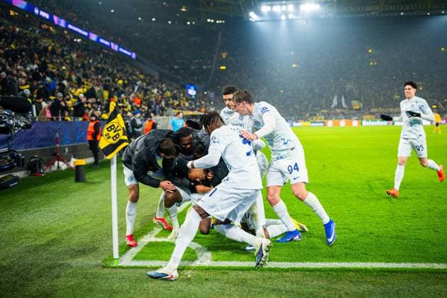 28 01 2026 Football, 2025 2026, UEFA Champions League, Matchday 8, Borussia Dortmund Inter Milan Team Milan cheer after Andy Diouf Milans goal to make it 0 2
