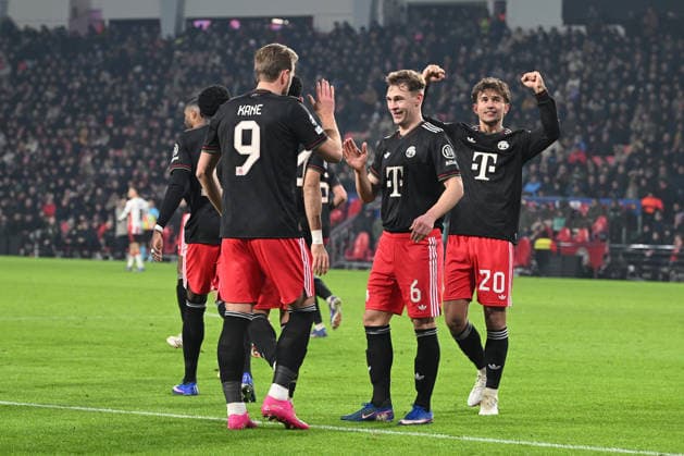 28 01 2026, xjrdrx, Football UEFA Champions League, PSV Eindhoven FC Bayern Muenchen v l Torjubel nach dem Tor zum celebrating the goal celebrate 1 2 durch Harry Kane FC Bayern Muenchen DFL DFB REGULATIONS PROHIBIT ANY USE OF PHOTOGRAPHS as IMAGE SEQUENCES and or QUASI VIDEO Eindhoven