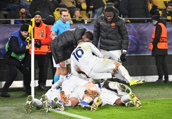 Inter Milan cheer for Andy Diouf Inter Milan after his goal to 0 2, Football Champions League, Borussia Dortmund Inter Milan, Matchday 8, on 28 01 2026 in Dortmund Germany UEFA regulations prohibit any use of photographs as image sequences and or quasi video Â