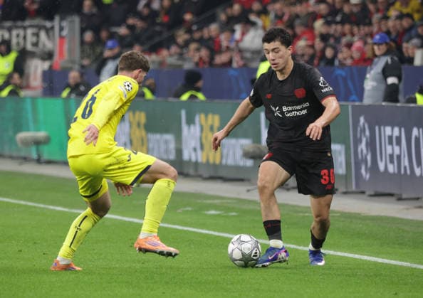 Ibrahim Maza B04 on the ball against Navarro Pau VIL , UEFA Champions League, Matchday 8, Bayer 04 Leverkusen vs FC Villarreal, Bayarena Leverkusen, Germany, 28 01 2026
