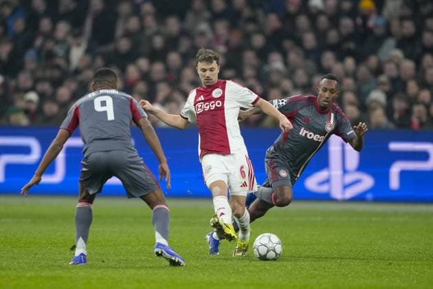 AMSTERDAM , 28-01-2026 , JohanCruijff ArenA , season 2025 2026 , UEFA Champions League football , League phase Matchday 8 , match between Ajax and Olympiacos , picture shows Ajax player Youri Regeer Ajax - Olympiacos  x201147560x Copyright:
