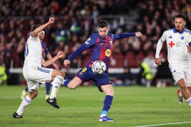 January 28, 2026, Barcelona, Barcelona, Spain: Robert Lewandowski of FC Barcelona, Barca and Junnosuke Suzuki of FC Copenhague in action during the UEFA Champions League 2025 26 League Phase MD8 match between FC Barcelona and F.C. Copenhagen at Spotify Camp Nou stadium on January 28, 2026 in Barcelona, Spain. Barcelona Spain - ZUMAa181 20260128_zaa_a181_332 Copyright: xJavierxBorregox