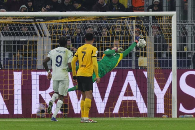 28 01 2026, xgrfx, Football UEFA Champions League , Borussia Dortmund Inter Milan v l Tor, Federico Dimarco Inter Milan DFL DFB REGULATIONS PROHIBIT ANY USE OF PHOTOGRAPHS as IMAGE SEQUENCES and or QUASI VIDEO Signal Iduna Park