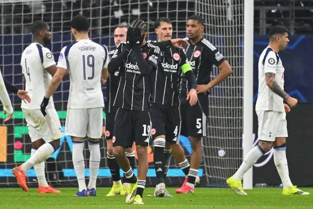 Jean Matteo BAHOYA Eintracht Frankfurt after conceding a goal, disappointment,frustration,disappointed,frustrated,dejected, Football Champions League,Season 2025 26, League phase Eintracht Frankfurt Tottenham Hotspur 0 2 on 28 01 2026, D E U T S C H E B A N K P A R K