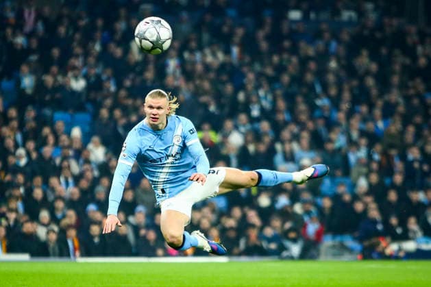Manchester City v Galatasaray S.K., UEFA Champions League Erling Haaland of Manchester City heads the ball at goal during the Manchester City v Galatasaray S.K. UEFA Champions League MD8 match at the Etihad Stadium, Manchester, England on 28 January 2026 Credit: Luke Williams Every Second Media Editorial use only. All images are copyright Every Second Media Limited. No images may be reproduced without prior permission. Copyright: xIMAGO EveryxSecondxMediax ESM-1778-0040 LukexWilliamsx xEveryxSecondxMediax