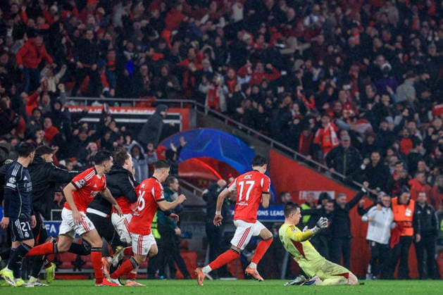 Estadio da Luz Anatoliy Trubin of SL Benfica celebrates after scoring the team s fourth goal during the UEFA Champions League 2025 26 League Phase MD8 match between SL Benfica and Real Madrid C.F. at on January 28, 2026 in Lisbon, Portugal. UEFA Champions League 2025 26 League Phase MD8 - SL Benfica vs Rea Madrid CF (Valter Gouveia SPP)  Copyright: xValterxGouveia SPPx spp-en-VaGo-VG_L6929