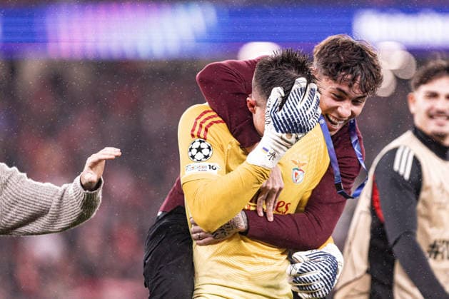 January 28, 2026, Lisbon, Lisbon, Portugal: Anatoliy Trubin Goalkeeper of SL Benfica celebrates scoring his sides fourth goal of the match during the UEFA Champions League, League phase matchday 8 match between SL Benfica and Real Madrid CF at Luz stadium on January 28, 2026 in Lisbon, Portugal Lisbon Portugal - ZUMAp267 20260128_zsp_p267_009 Copyright: xDavidexPuglisix