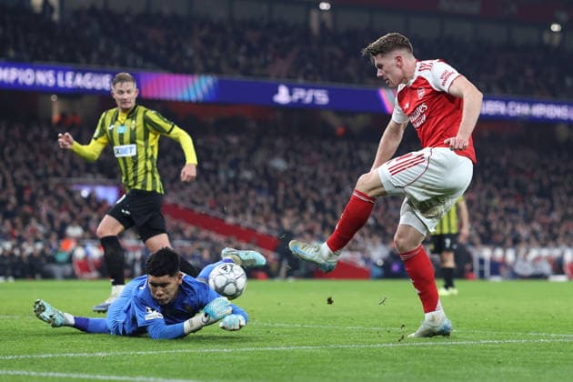Arsenal gegen Kairat 28. Januar 2026, London UEFA Champions League Fußball, Gruppenphase Arsenal gegen Kairat Kairat Almaty Torwart Temirlan Anarbekov pariert einen Schuss von Viktor Gyokeres von Arsenal Foto Charlotte Wilson Abseits London UK  Copyright: xCharlottexWilsonx xOffsidexOffside