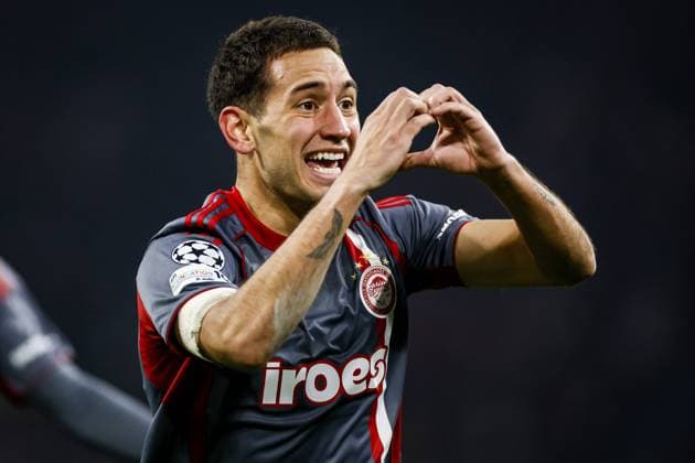 AMSTERDAM - Santiago Hezze of Olympiacos celebrates the 1-2 goal during the UEFA Champions League match between AFC Ajax and Olympiacos Piraeus at the Johan Cruijff ArenA on January 28, 2026, in Amsterdam, Netherlands. KOEN VAN WEEL ANP UEFA Champions League 2025-2026 xVIxANPxSportx xxANPxIVx 548928996 originalFilename: 548928996.jpg