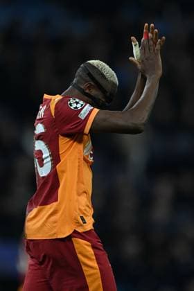 Manchester City v Galatasaray - UEFA Champions League MANCHESTER, UNITED KINGDOM - JANUARY 28: Osimhen (45) of Galatasaray in action during the UEFA Champions League match between Manchester City and Galatasaray at Etihad Stadium in Manchester, United Kingdom, on January 28, 2026. Rasid Necati Aslim Anadolu Manchester United, ManU Kingdom. Editorial use only. Please get in touch for any other usage.  Copyright: x2026xAnadoluxRasidxNecatixAslimx