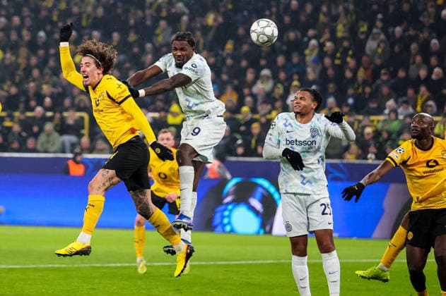 DORTMUND, GERMANY - JANUARY 28: Fabio Silva of Borussia Dortmund and Marcus Thuram of FC Internazionale compete for the headed ball during the UEFA Champions League 2025 26 League Phase MD8 match between Borussia Dortmund and FC Internazionale Milano at BVB Stadion Dortmund on January 28, 2026 in Dortmund, Germany. (Photo by Rene Nijhuis) SPO  Copyright: xRenexNijhuis