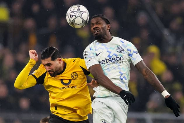 DORTMUND, GERMANY - JANUARY 28: Emre Can of Borussia Dortmund and Marcus Thuram of FC Internazionale compete for the headed ball during the UEFA Champions League 2025 26 League Phase MD8 match between Borussia Dortmund and FC Internazionale Milano at BVB Stadion Dortmund on January 28, 2026 in Dortmund, Germany. (Photo by Rene Nijhuis) SPO  Copyright: xRenexNijhuis