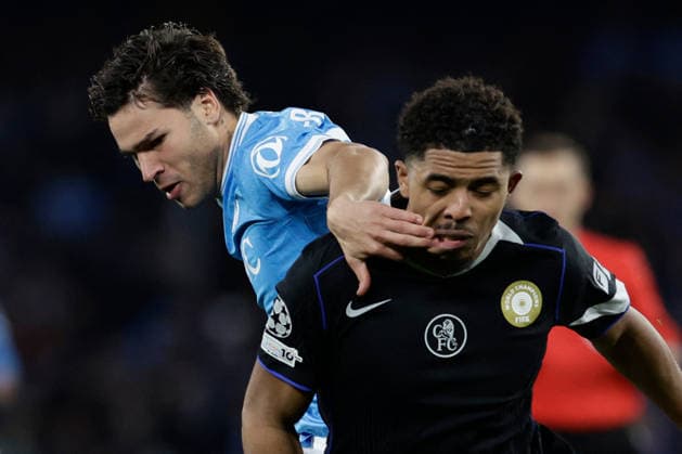 CALCIO - UEFA Champions League - SSC Napoli vs Chelsea FC Napoli s Italian forward Antonio Vergara Chelsea s French defender Wesley Fofana During match UEFA Champions League 2025 26 League Phase MD8 SSC Napoli vs Chelsea at Stadio Maradona on January 28, 2026. Naples Italy  Copyright: xIPAxSport ABACAx