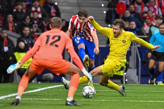 January 29, 2026, Madrid, Madrid, Spain: JULIAN ALVAREZ of Atletico de Madrid shoots for goal during the Champions League match, league match 8 between ATLETICO DE MADRID and F. K. BODO GLIMT, held on January 28, 2026, at the Riad Air Metropolitano, Madrid, Spain. Madrid Spain - ZUMAc312 20260129_zsp_c312_029 Copyright: xOscarxManuelxSanchezx