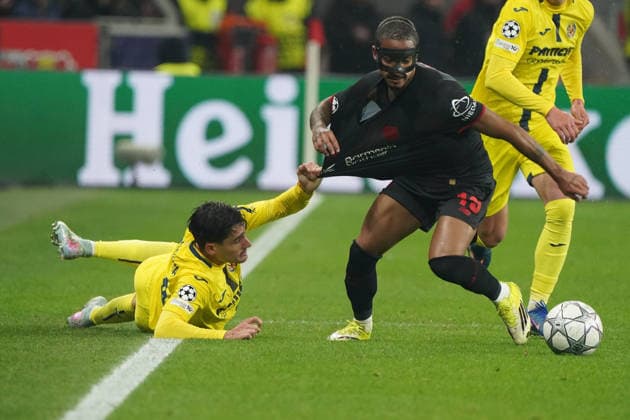 Football, UEFA Champions League 2025 2026, Bayer 04 Leverkusen vs FC Villarreal 28 01 2026 Bayarena Leverkusen, Sergi Cardona, FC Villarreal , Arthur Bayer 04 Leverkusen