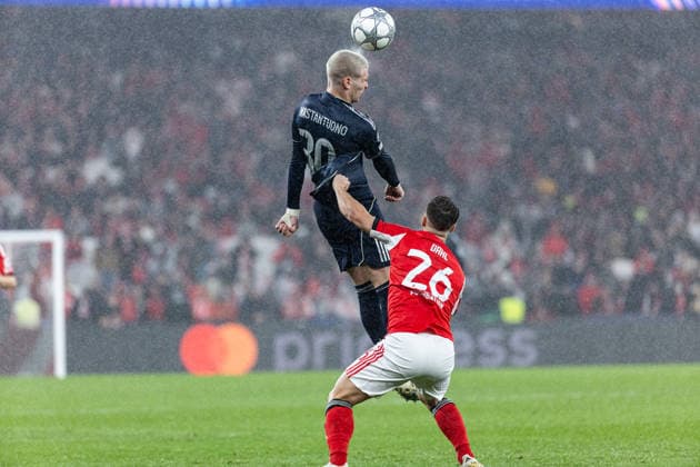 Franco Mastantuono ( Real Madrid ) in action during the match between SL Benfica and Real Madrid CF, valid for UEFA Champions League 2025 2026 at Estadio Lisboa e Benfica on 28 January 2026. Lisbon Estadio Sport Lisboa e Benfica Lisbon Portugal Copyright: xIMAGOx xPRIMExSPORTSxIMAGESx xFILIPExOLIVEIRAx