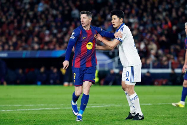 Robert Lewandowski (Barcelona), Junnosuke Suzuki (Copenhagen), JANUARY 28, 2026 - Football Soccer : UEFA Champions League match between FC Barcelona, Barca 4-1 FC Copenhagen at Spotify Camp Nou in Barcelona, Spain. Noxthirdxpartyxsales  aflo_317761562