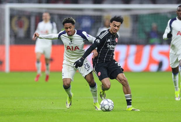 28 01 2026, Football UEFA Champions League, Eintracht Frankfurt Tottenham Hotspur, emonline, emspor, v l , Wilson Odobert Tottenham Hotspur , Nathaniel Brown Eintracht Frankfurt DFL DFB REGULATIONS PROHIBIT ANY USE OF PHOTOGRAPHS AS IMAGE SEQUENCES AND OR QUASI VIDEO xdcx Copyright: HMBxMedia Claus