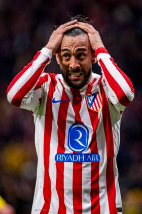 Atletico de Madrid v FK Bodo Glimt - UEFA Champions League 2025 26 League Phase MD8 Nico Gonzalez of Atletico de Madrid looks disappointed after missing a goal during the UEFA Champions League 2025 26 League Phase MD8 match between Atletico de Madrid and FK Bodo Glimt at Estadio Riyadh Air Metropolitano on January 28, 2026 in Madrid, Spain. Madrid Estadio Riyadh Air Metropolitano Madrid Spain Copyright: xAlbertoxGardinx AGardin_20260128_Foot_Cham_Atl_Mad_Bod_0784