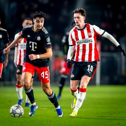 SC Bayern Munchen midfielder Aleksander Pavlovic, PSV Eindhoven midfielder Paul Wanner during the match PSV Eindhoven vs FC Bayern Munchen at the Philips stadium for the Champions League phase Matchday 8 season 2025 2026 in EINDHOVEN, Netherlands on 28 01 2026, Photo by Marcel van Dorst EYE4IMAGES