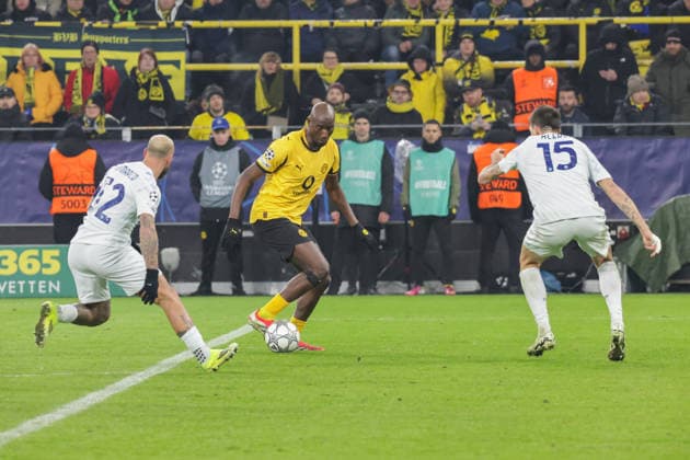 28 01 2026, xgrfx, Football UEFA Champions League , Borussia Dortmund Inter Milan v l Federico Dimarco Inter Milan , Serhou Guirassy Borussia Dortmund , Francesco Acerbi Inter Milan DFL DFB REGULATIONS PROHIBIT ANY USE OF PHOTOGRAPHS as IMAGE SEQUENCES and or QUASI VIDEO Signal Iduna Park