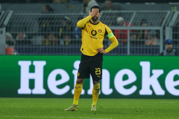 UEFA Champions League Borussia Dortmund Inter Milan on 28 01 2026 at Signal Iduna Park in Dortmund Emre Can Dortmund 23 dissatisfied, disappointed, disappointed, dejected MH