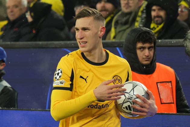 28 01 2026, xgrfx, Football UEFA Champions League , Borussia Dortmund Inter Milan v l Nico Schlotterbeck Borussia Dortmund DFL DFB REGULATIONS PROHIBIT ANY USE OF PHOTOGRAPHS as IMAGE SEQUENCES and or QUASI VIDEO Signal Iduna Park
