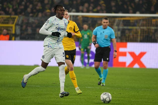 Dortmund, Germany January 28, 2026 Champions League 2025 2026 Borussia Dortmund vs Inter Milan In the picture Yan Bisseck Inter Signal Iduna Park Nordrhein Westfalen Copyright: xFotostandx xFantinix