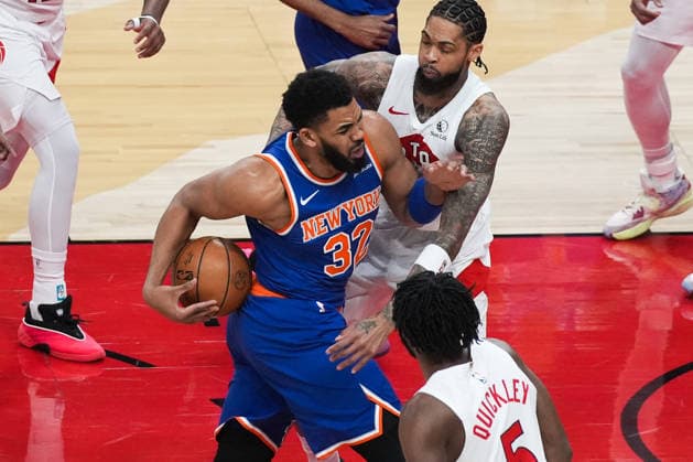 New York Knicks vs Toronto Raptors TORONTO, CANADA - JANUARY 28 : Karl-Anthony Towns (32) of New York Knicks in action against Brandon Ingram (3) of Toronto Raptors during the NBA, Basketball Herren, USA basketball game between New York Knicks and Toronto Raptors at the Scotiabank Arena on January 28, 2026 in Toronto, Ontario, Canada. Mert Alper Dervis Anadolu Ontario Canada. Editorial use only. Please get in touch for any other usage.  Copyright: x2026xAnadoluxMertxAlperxDervisx