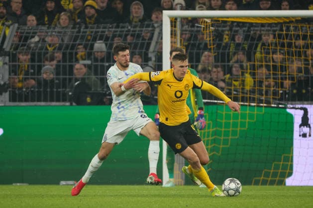 Dortmund, Germany January 28, 2026 Champions League 2025 2026 Borussia Dortmund vs Inter Milan In the picture from left in the duel Petar Sucic Inter and Nico Schlotterbeck BVB Signal Iduna Park North Rhine-Westphalia Copyright: xFotostandx xFantinix