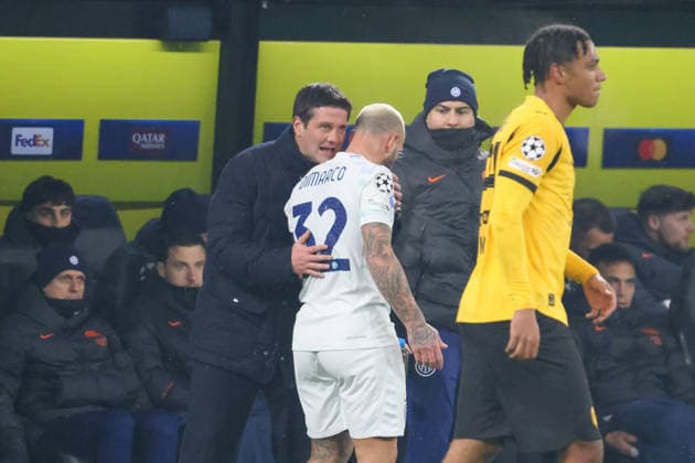 Dortmund, Germany January 28, 2026 Champions League 2025 2026 Borussia Dortmund vs Inter Milan In the picture from left coach Cristian Chivu Inter and Federico Dimarco Inter Signal Iduna Park Nordrhein Westfalen Copyright: xFotostandx xFantinix