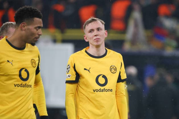Dortmund, Germany January 28, 2026 Champions League 2025 2026 Borussia Dortmund vs Inter Milan In the picture from left Felix Nmecha BVB and Maximilian Beier BVB disappointed after the defeat against Inter Milan Signal Iduna Park North Rhine-Westphalia Copyright: xFotostandx xFantinix