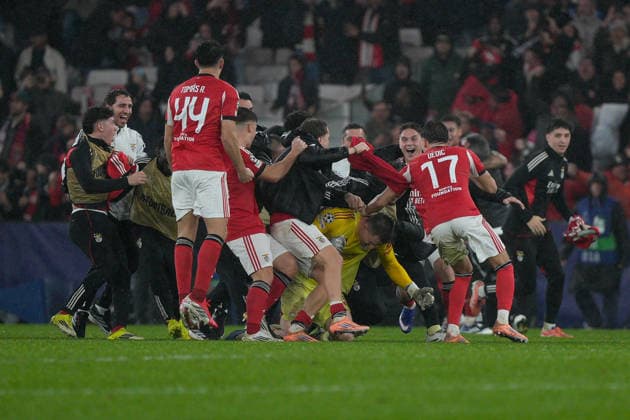 UEFA Champions League SL Benfica Vs Real Madrid CF in Lisbon, Portugal - 28 Jan 2026 SL Benfica players celebrate a goal during UEFA Champions League 2025 26 League phase Matchday 8 between SL Benfica and Real Madrid CF at Estadio da Luz. Final score SL Benfica 4 : 2 Real Madrid CF Lisbon Portugal Copyright: xBrunoxdexCarvalhox xSOPAxImagesx brunodecarvalho_benficarealmadrid-2542