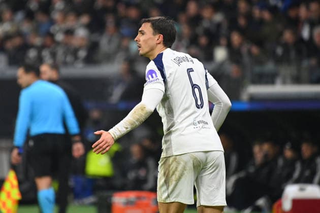 Joao PALHINHA Tottenham , gestures,gives instructions,action,single image,cropped single motif,half figure,half figure Football Champions League,season 2025 26, league phase Eintracht Frankfurt Tottenham Hotspur 0 2 on 28 01 2026, D E U T S C H E B A N K P A R K