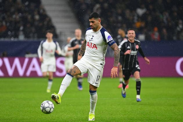 Cristian ROMERO Tottenham , action,single action,single image,cropped image,full body shot,whole figure Football Champions League,season 2025 26, league phase Eintracht Frankfurt Tottenham Hotspur 0 2 on 28 01 2026, D E U T S C H E B A N K P A R K