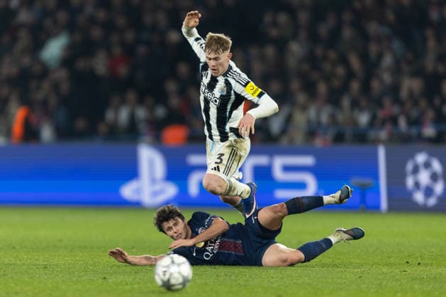 Paris Saint-Germain v Newcastle United FC - UEFA Champions League 2025 26 League Phase MD8 Lewis Hall of Newcastle United and Joao Neves of Paris Saint-Germain participate in the UEFA Champions League - League phase, Matchday 8 - football match between Paris Saint-Germain (PSG) and Newcastle United FC at the Parc des Princes stadium. Paris France  Copyright: xIbrahimxEzzatx originalFilename:ezzat-notitle260128_np2yF.jpg