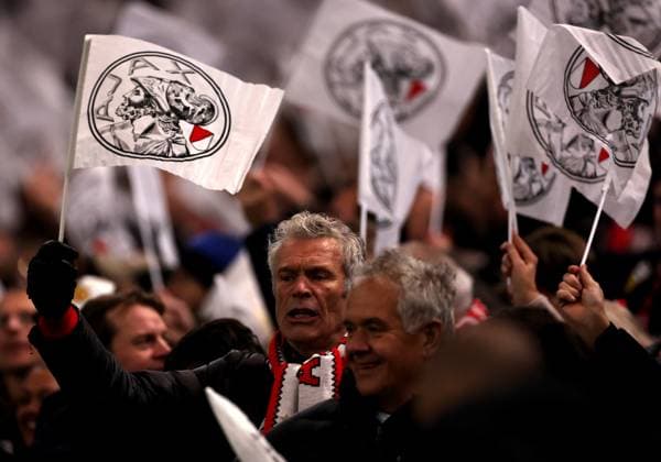supporter Ajax with flag during the match AFC Ajax Amsterdam vs Olympiacos Piraues at the Johan Cruijff ArenA for the UEFA Champions League season 2025 2026 in AMSTERDAM, Netherlands on 28 january 2026 Photo by Peter Lous EYE4IMAGES