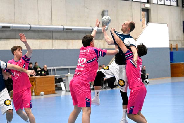 GER, 1 HBL, BHC06, Testspiel, BHC06 gegen TSV Bayer Dormagen 29 01 2026, Solingen ,BHC Leistungszentrum, GER, 1 Liqui Moly HBL, Testspiel BHC06 gegen TSV Bayer Dormagen 1 Liqui Moly HBL regulations prohibit any use of photographs as image sequences and or quasi video im Bild Neuzugang Fynn Hangstein Bergischer HC 10 NordphotoxGmbHx xFreund nph00018