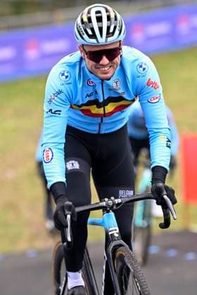 UCI World Championships 2026 Hulst - Media activities 29 01 2026 HULST, THE NETHERLANDS - JANUARY 29 : De Clercq Angelo (BEL) pictured on training during the official training session on the track of the 2026 UCI Cyclo-Cross World Championships on January 29, 2026 in Hulst, The Netherlands, 29 01 2026 Hulst The Netherlands  Copyright: xNicoxVereeckenx